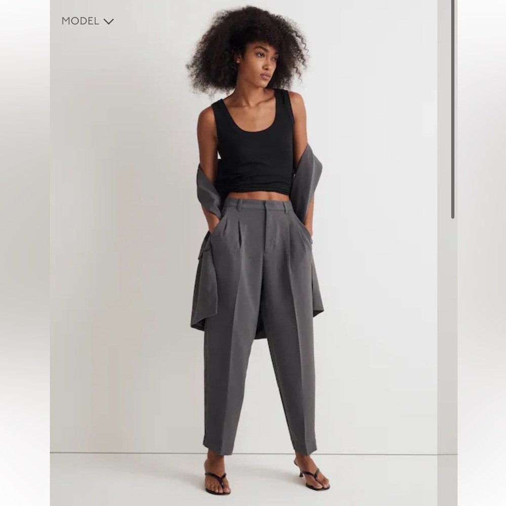Madewell Pleated Tapered-Leg Pants in Easygoing Crepe - Picture 1 of 4